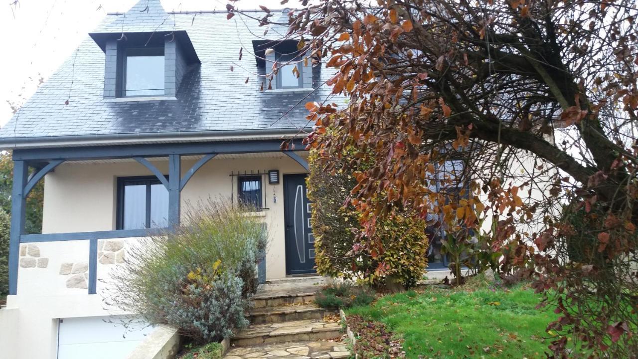 Bed and Breakfast Jo Masson à Saint-Aubin-d'Aubigne Extérieur photo